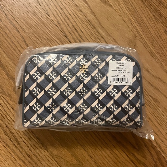 Tory Burch cosmetic bag (4.7"x4.7"x7.1") - Picture 2 of 8